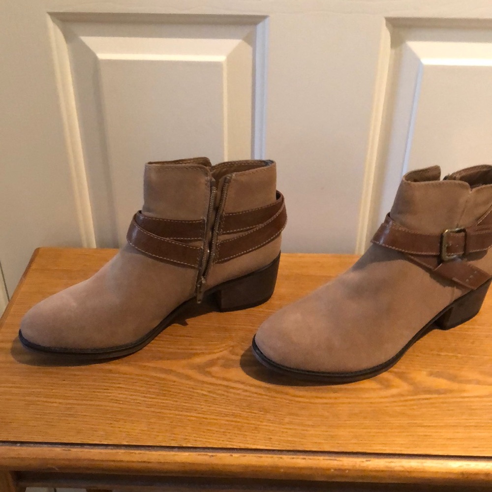 Ankle boots